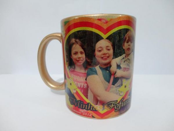 Caneca Dourada